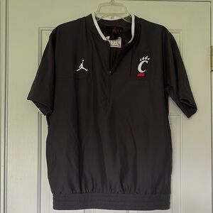 Jordan Slate Gray Cincinnati Short Sleeve Windbreaker